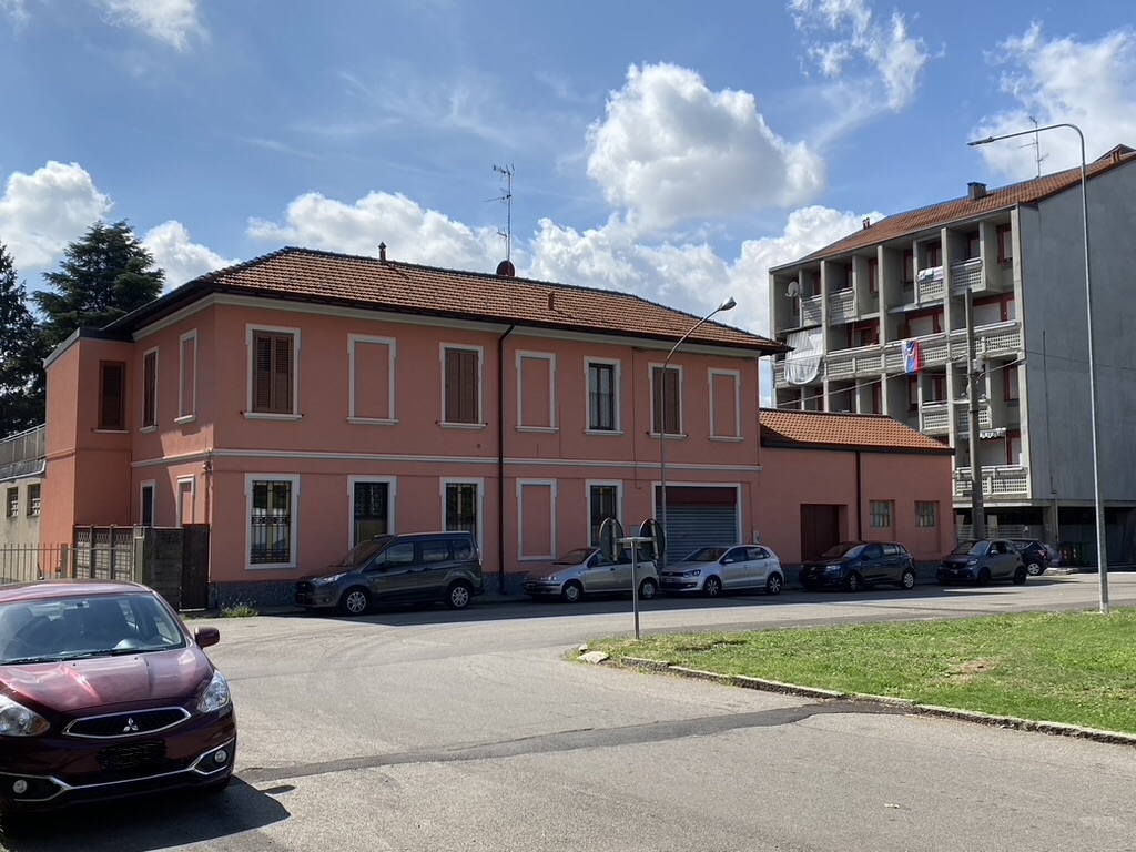 Casa Indipendente – vicinanza stazione F.N.M- Busto Arsizio