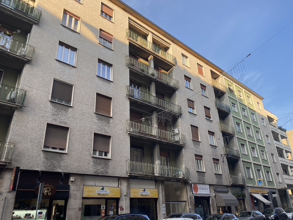 Appartamento 3 Locali in CENTRO a Busto Arsizio (a 200 Metri dalla Stazione F.N.M.)